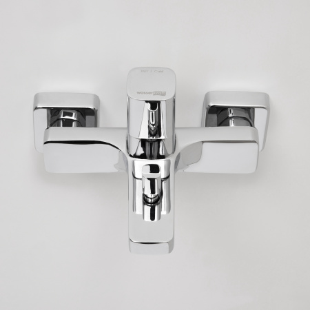 Смеситель для ванны с душем WasserKraft Naab 8601 хром